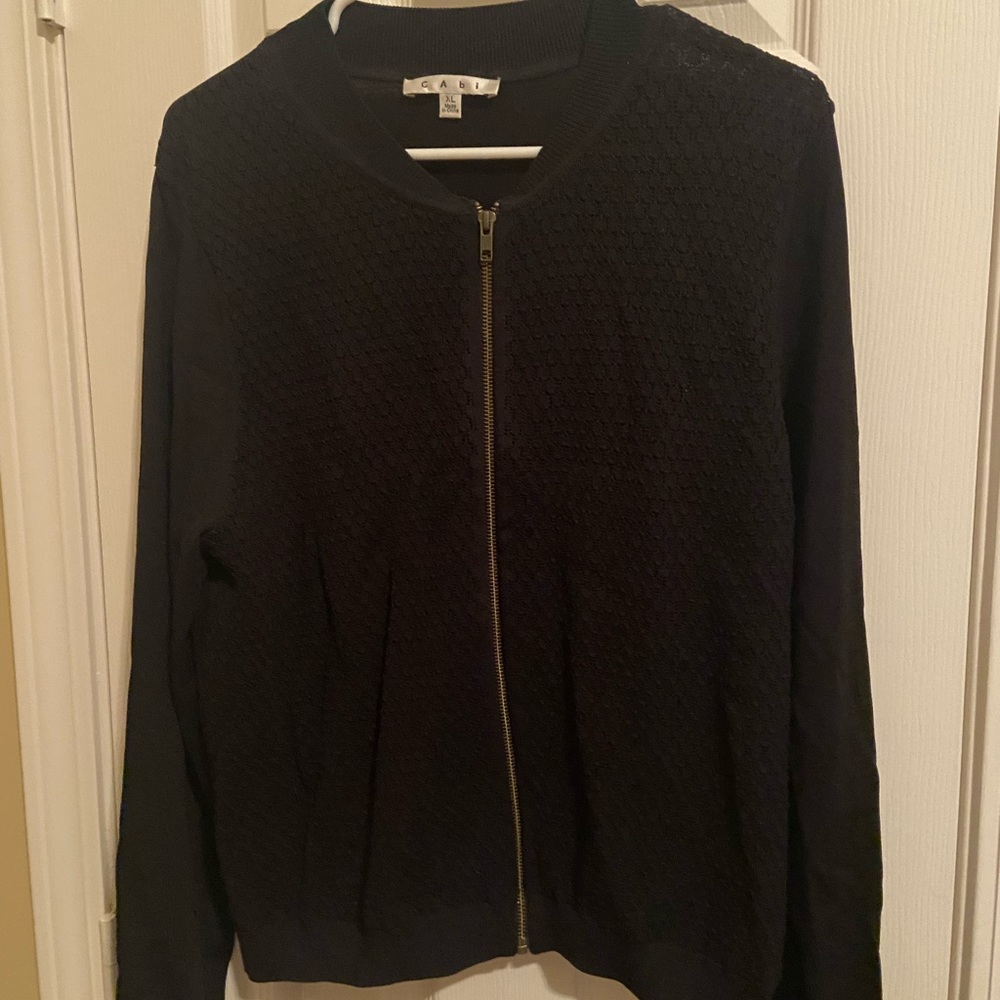 CABI Black Zip Front Cardigan size XL smoke free home